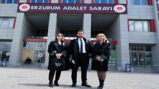 Oğlunun katillerinin cezalandırılmasını istiyor