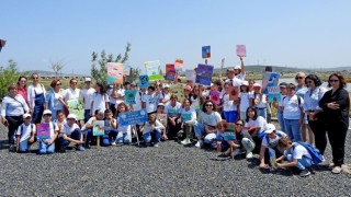 Öğrenciler, Alaçatı Sulak Alanındaki kuş çeşitleri hakkında bilgilendirildi