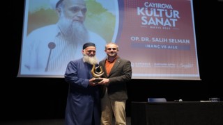 Op. Dr. Salih Selmandan İnanç ve Aile konulu söyleşi