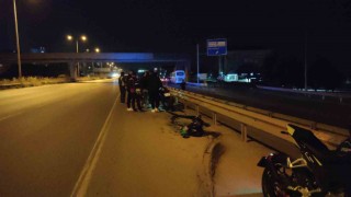 Otomobile arkadan çarpan motosikletin sürücüsü yaralandı