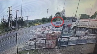 Otomobilin çarptığı yaya havada takla attı