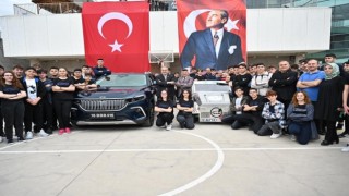 Otomotiv öğrencileri Togga hayran kaldı