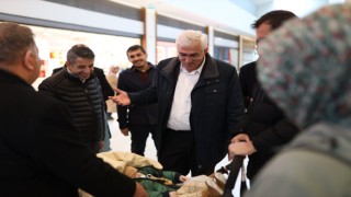Öz gençlere seslendi; “Sosyal medyanın yönlendirmesine değil, geleceğinize oy verin”