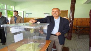 (ÖZEL) 23 seçmen bulunan köyde seçim 2 saatte tamamlandı