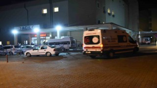 Park halindeki römorka çarpan otomobilin sürücüsü hayatını kaybetti