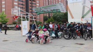 Pedallar doğal afetlere farkındalık için çevrildi