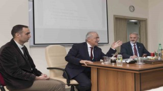 Rektör Çomaklı Hukuk, İktisadi ve İdari Bilimler İle Mimarlık ve Tasarım Fakültelerini ziyaret etti