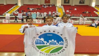 Sakarya Büyükşehir sporcusu kürsüyü boş bırakmadı