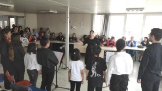 Şehzadeler Halk Eğitim Merkezi kursiyerlerinden 19 Mayıs kutlaması