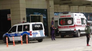 Siirtte zırhlı polis aracı ile kamyonet çarpıştı: 6 yaralı