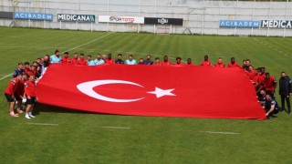 Sivasspor idmanda dev Türk bayrağı açtı