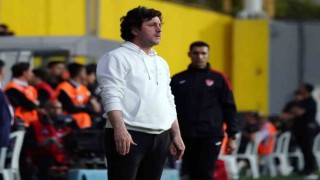 Spor Toto Süper Lig: İstanbulspor: 0 - Adana Demirspor: 1 (İlk yarı)