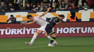 Spor Toto Süper Lig: MKE Ankaragücü: 0 - FTA Antalyaspor: 0 (İlk yarı)
