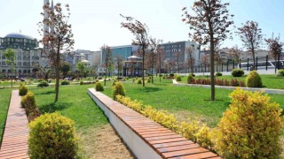 Sultangazide Fazlı Hayırlıoğlu Parkı hizmete açıldı
