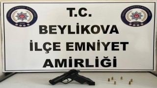 Şüphe üzerine durdurulan araçta bir şüpheli ile kaçak yakalandı