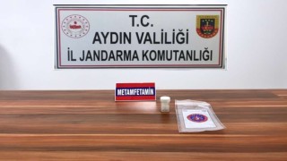 Şüpheli şahısların üzerinden uyuşturucu madde ele geçirildi
