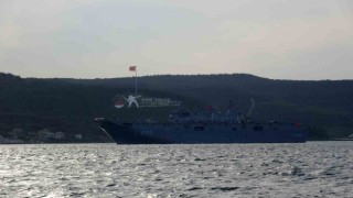 ‘TCG Anadolu Çanakkale Boğazından geçti