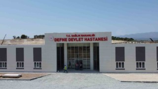 Temel atımı gündem olan Defne Devlet Hastanesi, açılış için gün sayıyor