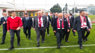 TFF Başkanı Büyükekşi, Samsunspor tesislerini inceledi