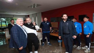TFF Başkanı Mehmet Büyükekşi, Kasımpaşa Kulübünü ziyaret etti