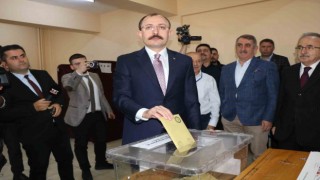 Ticaret Bakanı Muş: “Türkiyenin 2023-2028 dönemini kapsayacak yönetim bu sandıklardan çıkacak”
