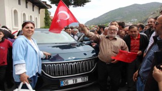 Togg Amasyada görücüye çıktı, vatandaşlar selfie yaptı