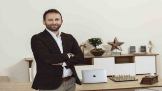 Trendlere uygun doğal taşlarla özdeşleşen ürünler ilgi topluyor