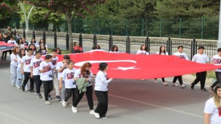 Tuncelide 19 Mayıs kutlamaları
