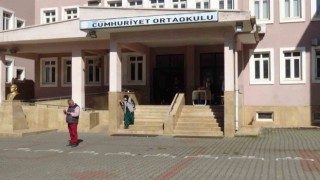 Tuncelide seçmenler oy kullanmaya başladı