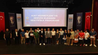 Turizm ara eleman kursiyerleri sertifika aldı