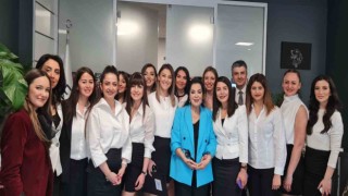 Türkan Şoray anneler günü söyleşisinde MBA Okulları öğrencileriyle buluştu