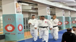 Türkiye Judo Şampiyonu Türkeliden