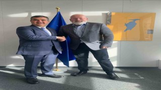 Türkiyenin ABD Daimi Temsilcisi Kaymakcı ile Avrupa Komisyonu Başkan Yardımcısı Timmermans bir araya geldi