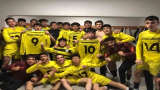 U-17 şampiyonu Kocasinan Şimşekspor