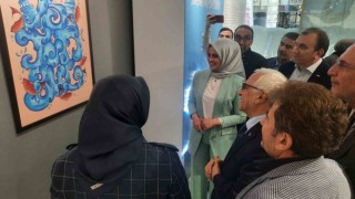 Uluslararası Poster Sergisi İstanbul temasıyla Beyoğlunda açıldı