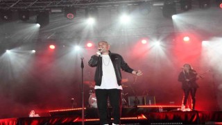 Ünlü rock grubu Gripin Kemerde konser verdi