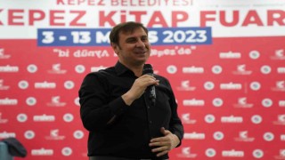 Ünlü Yazar Zekeriya Elifoğlu, 5. Kepez Kitap Fuarında