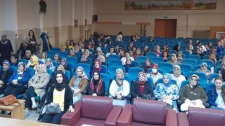 Usta öğreticilerine Türk Edebiyatında Aile eğitimi verildi