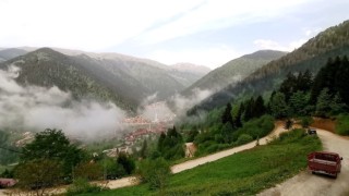 Uzungölde bulutların dansı time lapse yöntemi ile böyle görüntülendi