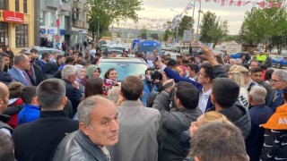 Uzunköprüde Togga yoğun ilgi: Vatandaşlar fotoğraf çekme yarışına girdi