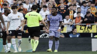 Valenciaya 5 maç seyircisiz oynama cezası verildi