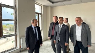 Vali Epcim Aydıntepenin yeni kaymakamlık binasında incelemelerde bulundu