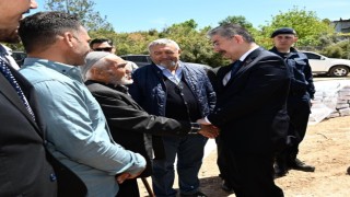 Vali Yılmaz: “Devlet olarak depremzede vatandaşlarımızın kalıcı konutlara kavuşması için var gücümüzle çalışıyoruz”