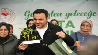Vatandaşlara 20 bin yerli ve milli ata tohumu
