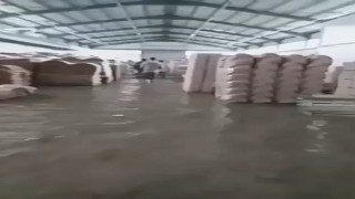Vezirköprüde sağanak: İş yerlerini su bastı