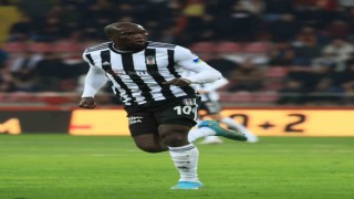 Vincent Aboubakardan 13 maçta 10 gol