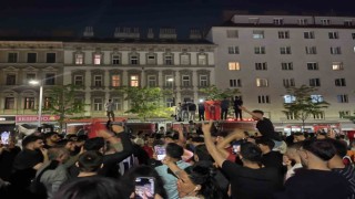 Viyanada Cumhurbaşkanı Erdoğanın seçim zaferi coşkuyla kutlandı