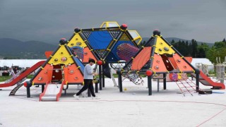 Yalova Belediyesinden Seyrantepeye yeni nesil park