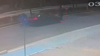 Yayaya çarpan sürücü olay yerinden kaçtı: Kaza anı kamerada