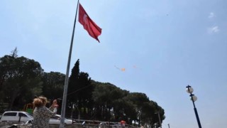 Yenipazarda rengarenk uçurtmalar gökyüzü süsledi